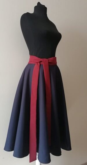 Körloknis próbaszoknya / Sötétkék-bordó övvel 003